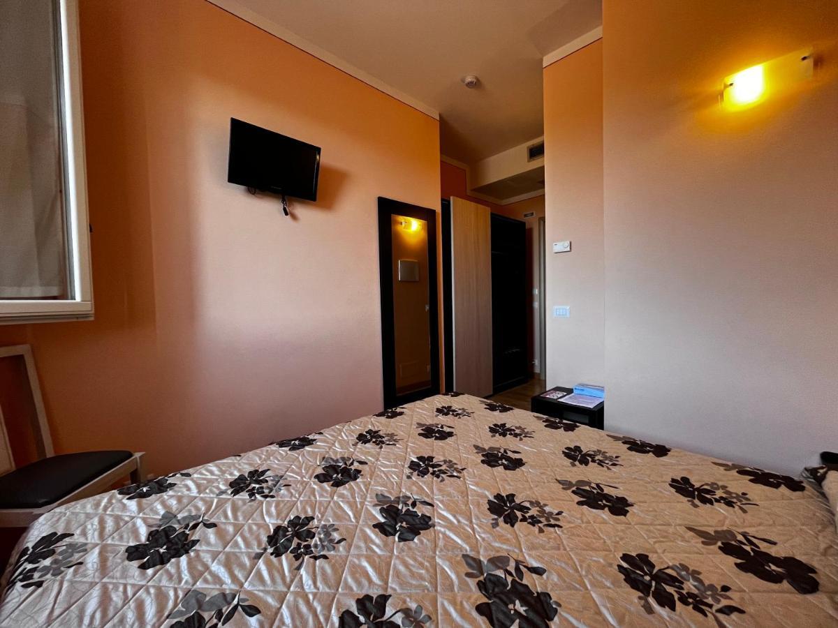 Villa Clore Hotel & Spa Lama Mocogno Exterior photo