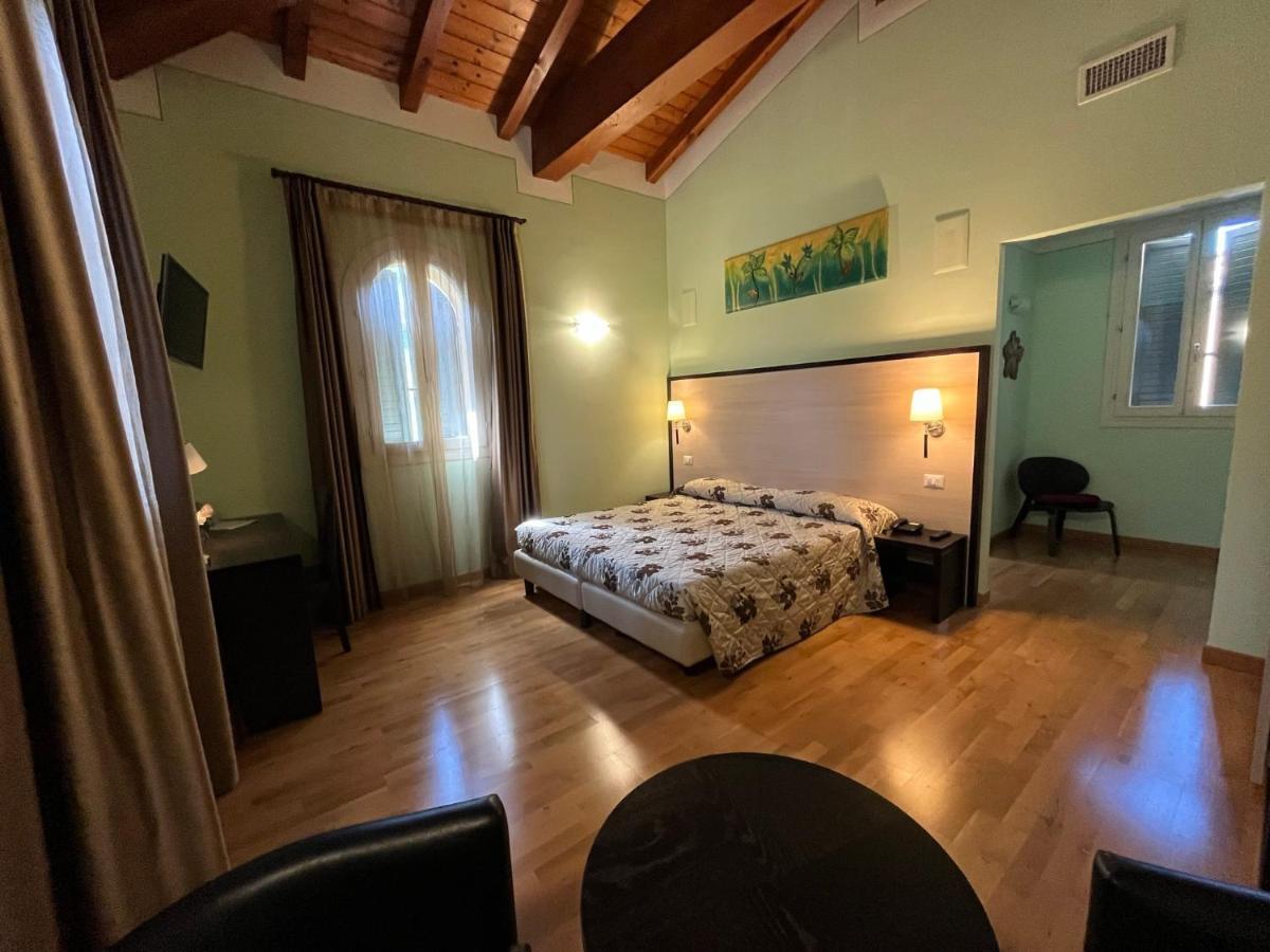 Villa Clore Hotel & Spa Lama Mocogno Exterior photo
